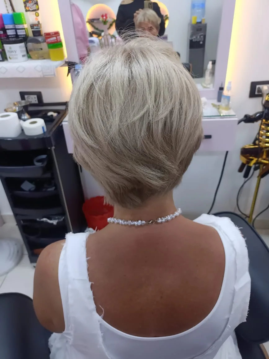 Haircut & shape — Service artwork or salon portfolio reference